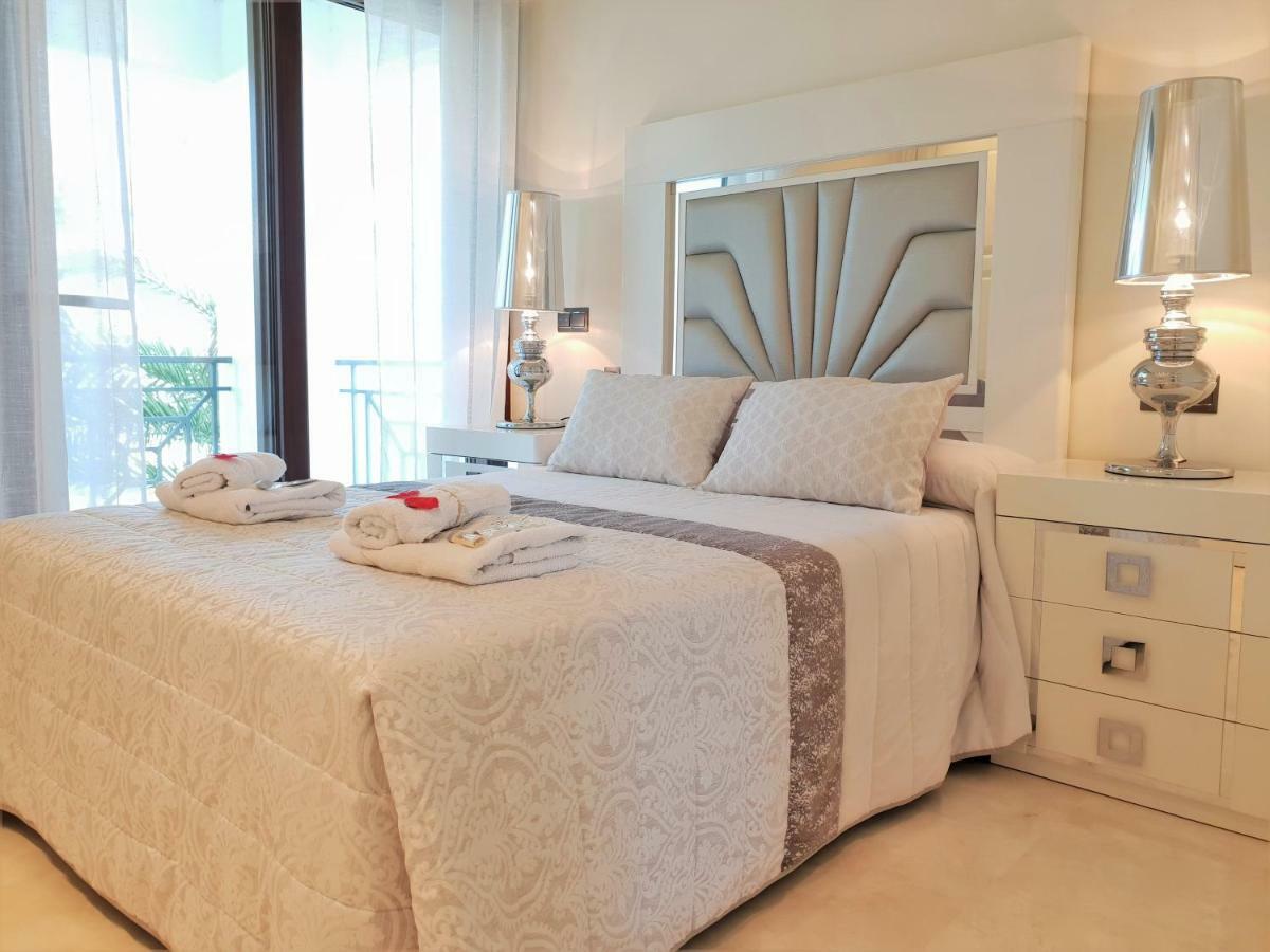 Luxury Apartment Frontal To The Sea In Estepona Doncella Beach 外观 照片