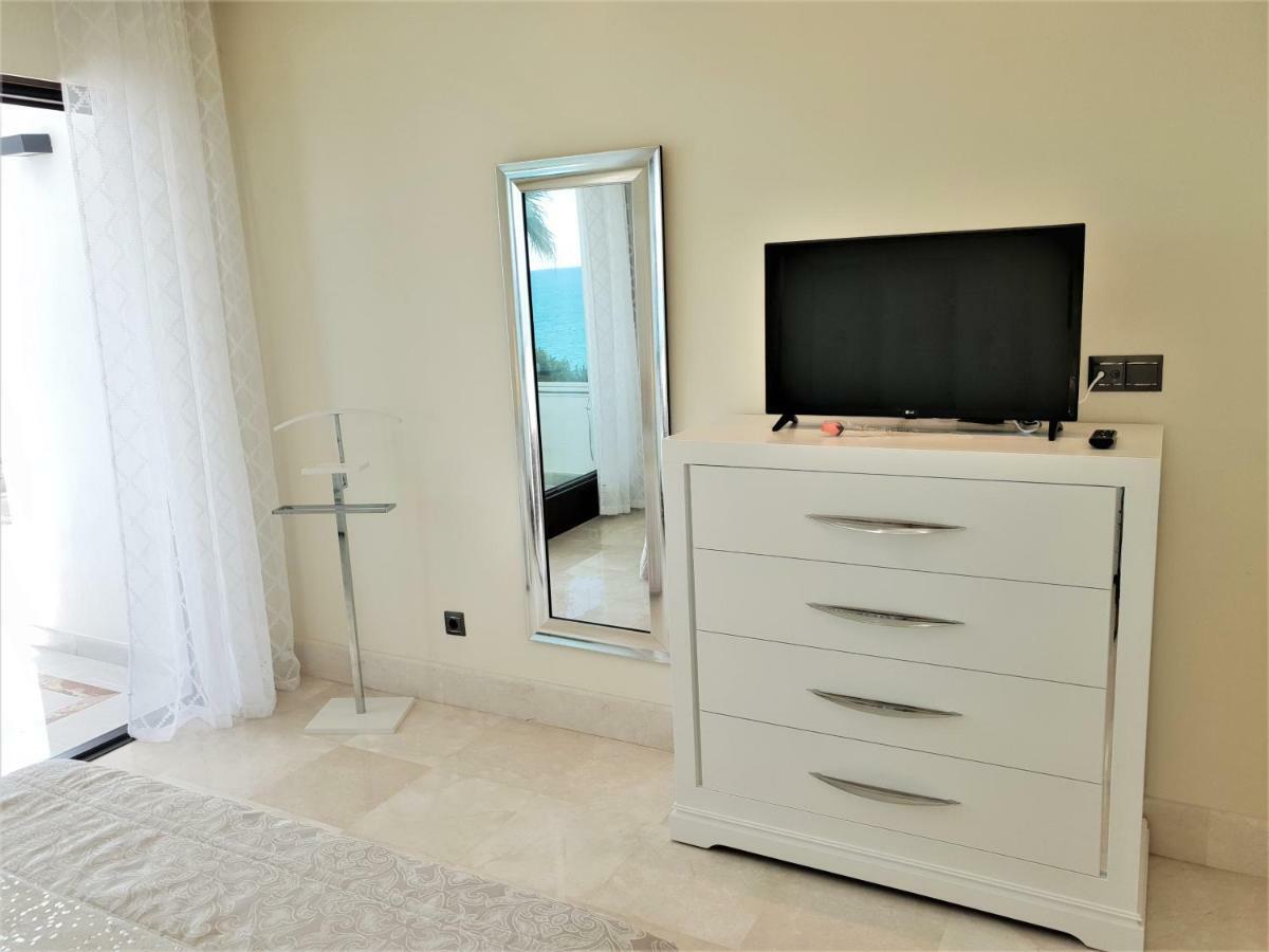 Luxury Apartment Frontal To The Sea In Estepona Doncella Beach 外观 照片