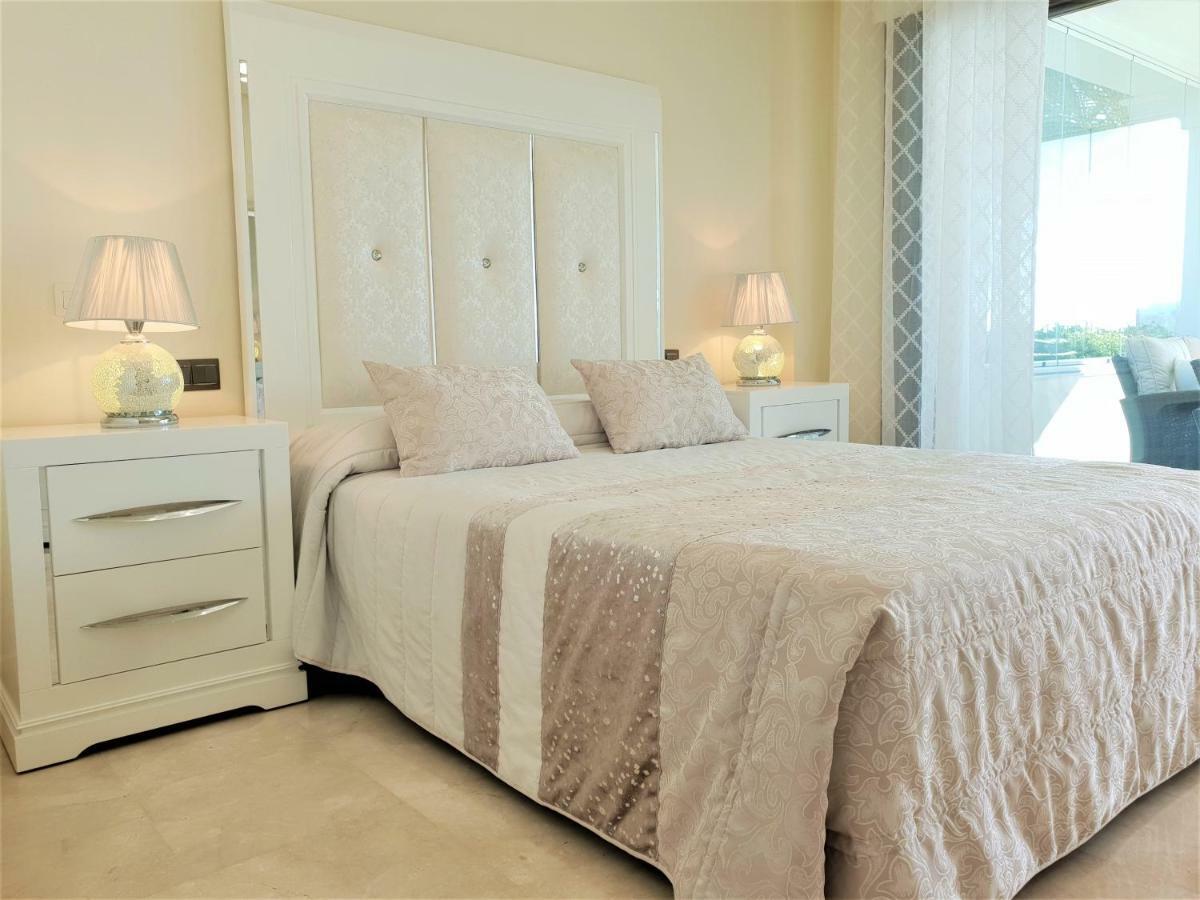 Luxury Apartment Frontal To The Sea In Estepona Doncella Beach 外观 照片