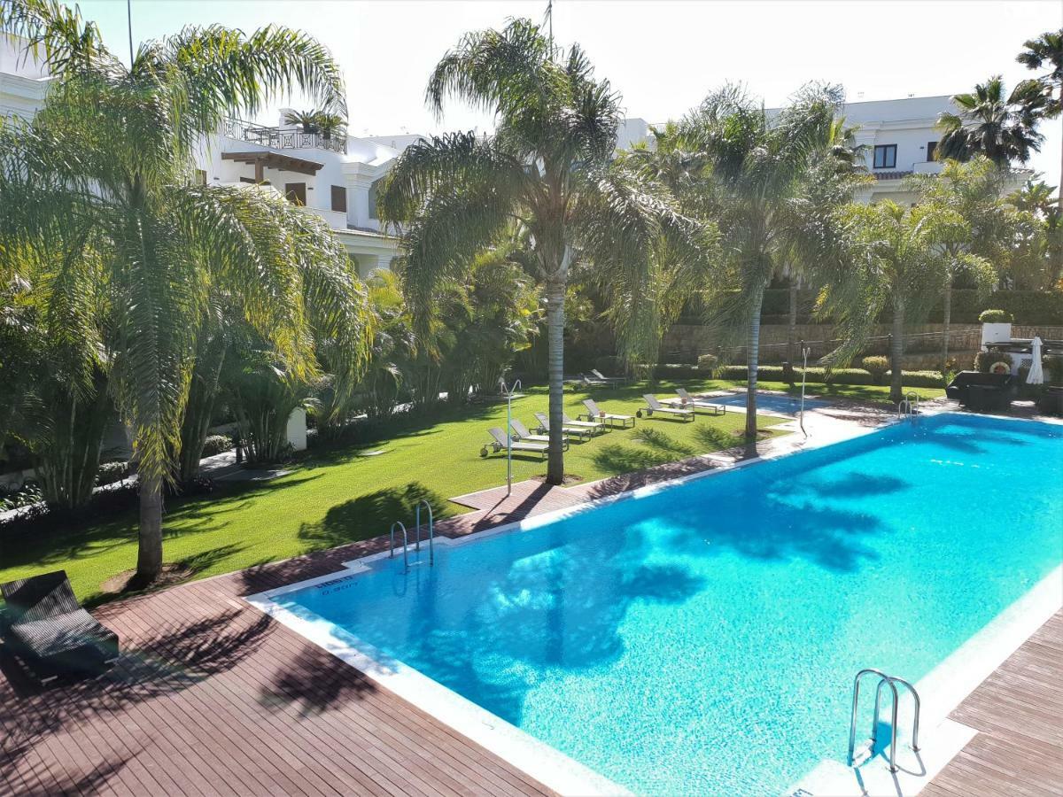 Luxury Apartment Frontal To The Sea In Estepona Doncella Beach 外观 照片