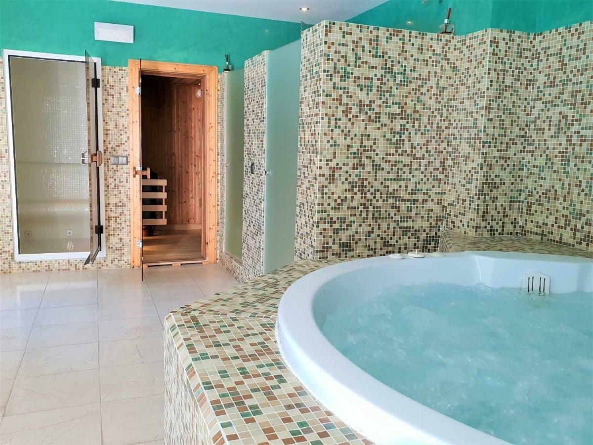 Luxury Apartment Frontal To The Sea In Estepona Doncella Beach 外观 照片
